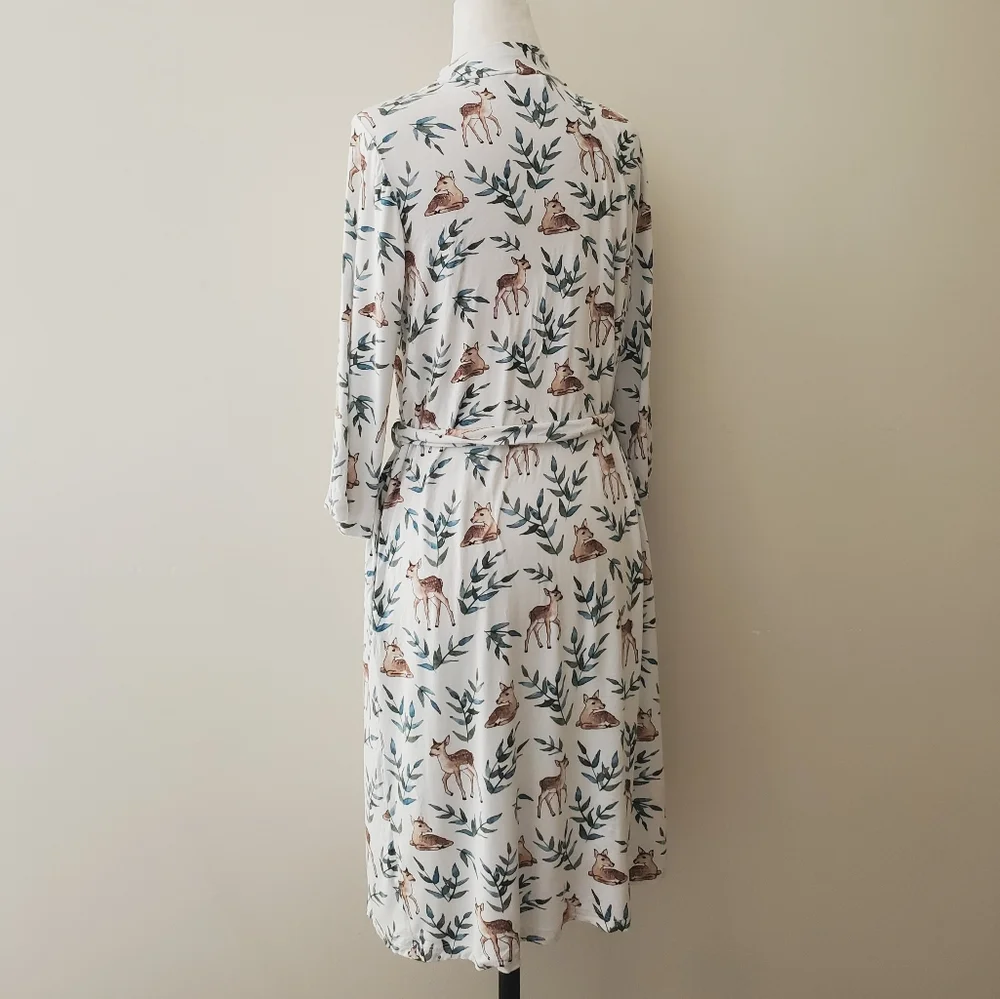 Milkmaid Goods Robe - Picture 8 of 16